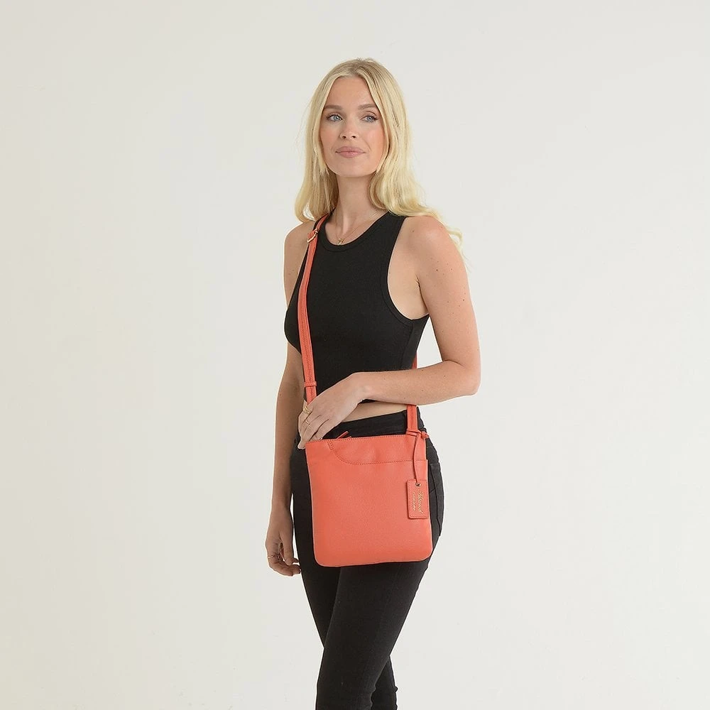 Curve Zip Top Leather Cross Body Bag Orange: 63028 - Image 2