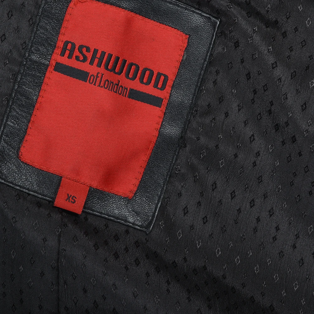 Long Length Gothic Coat Black Black: Zelda - Image 5