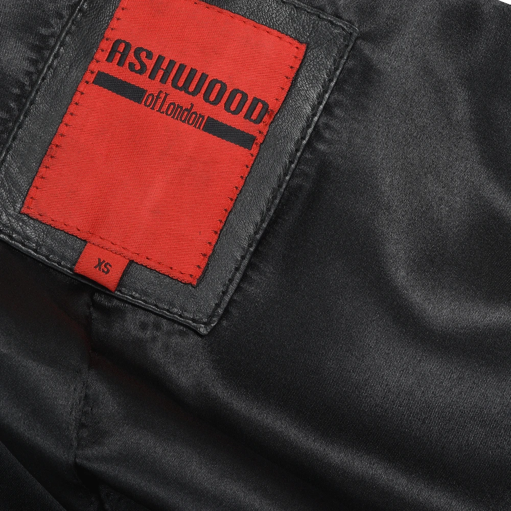 Long Length Gothic Coat Black : Willow - Image 5