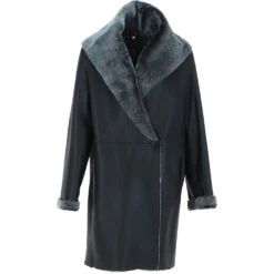 Sheepskin Coat Black : Belladonna