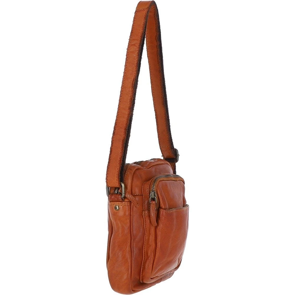 Small Vintage Wash Leather Travel Bag Tan : GIN - Image 4