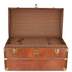 The Bridge Vintage Large Italian Vegetable Tanned Leather Trunk Brown: 0088424 01